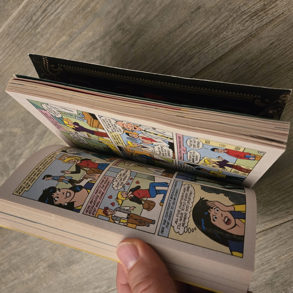 Archie Comics Jumbo Comic Book - Picture 2 of 6